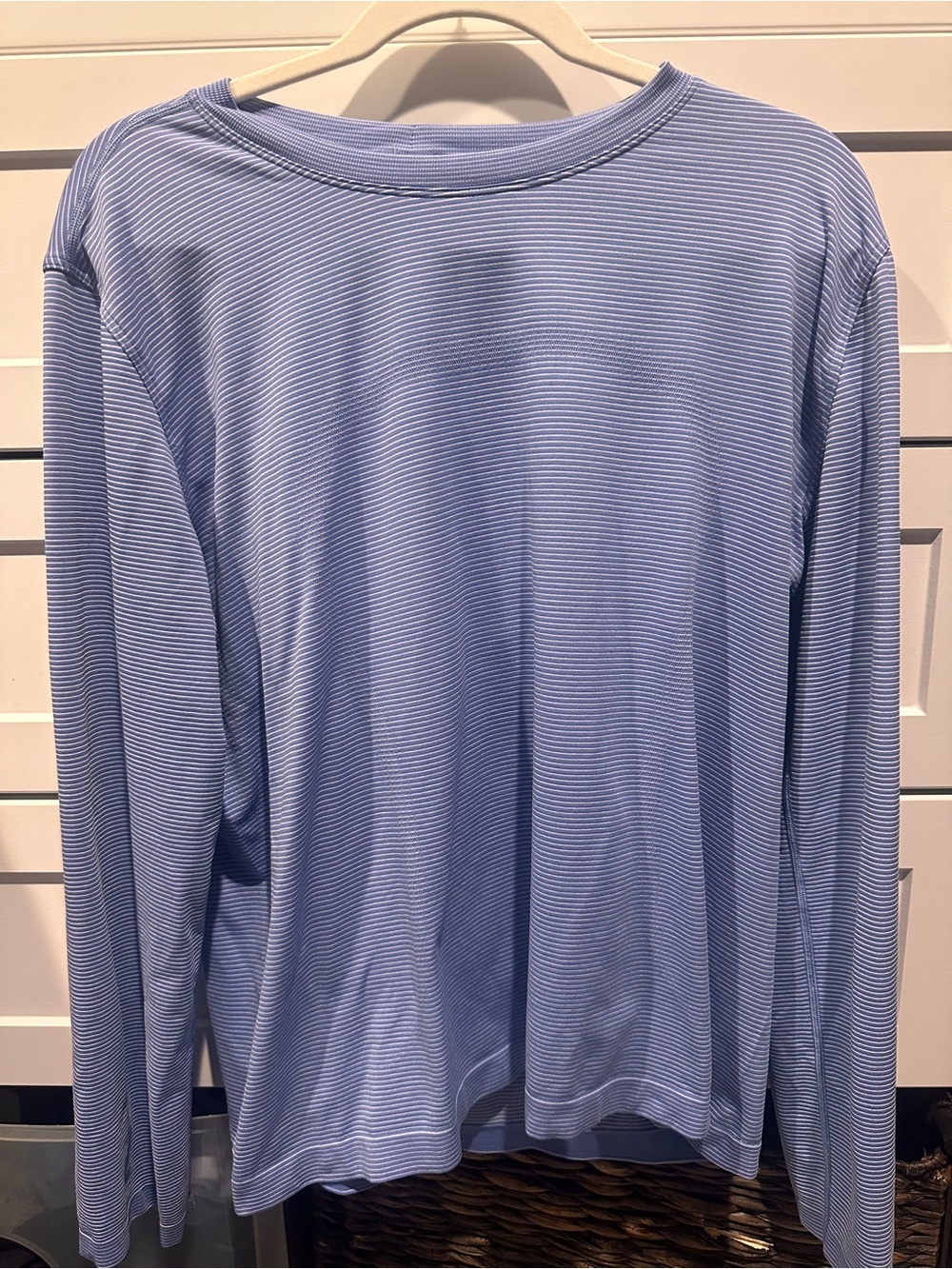 lululemon Swiftly Relaxed Long Sleeve Crewneck Blue Striped Size 10